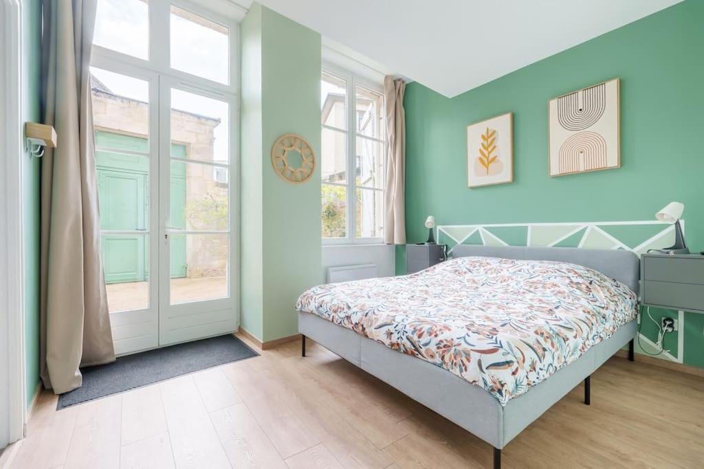 Appartement Lumineux Avec Cour 쇼몽 외부 사진