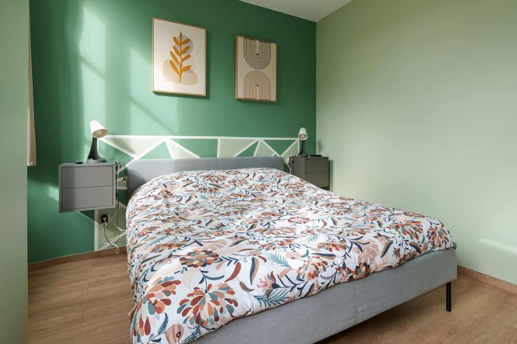 Appartement Lumineux Avec Cour 쇼몽 외부 사진